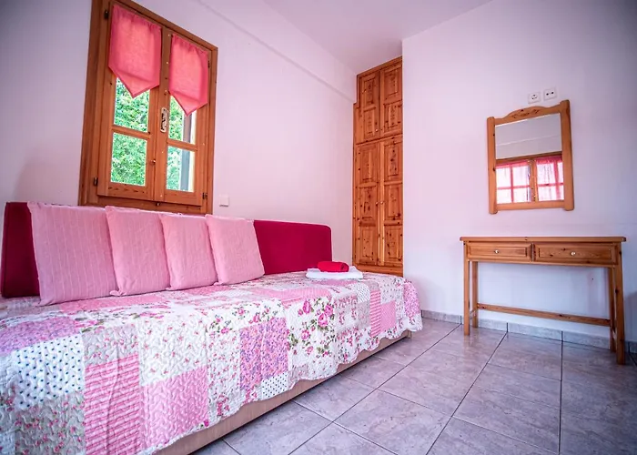 Cherry House In Damouchari With A Sea View - Delicious Houses